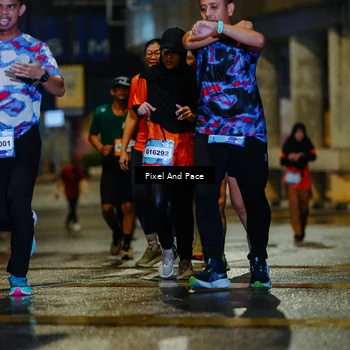 Runner Photo 7799348