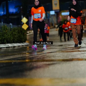 Runner Photo 7799392