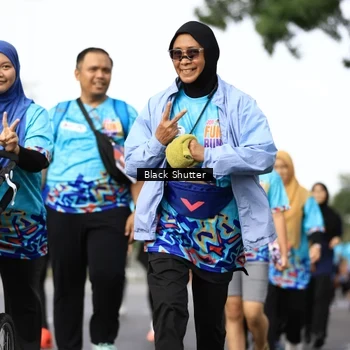 Runner Photo 7799396