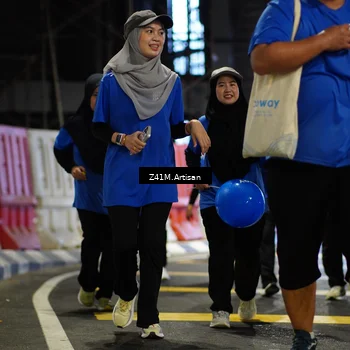 Runner Photo 7799399