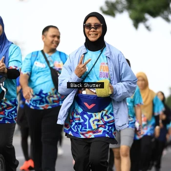 Runner Photo 7799402