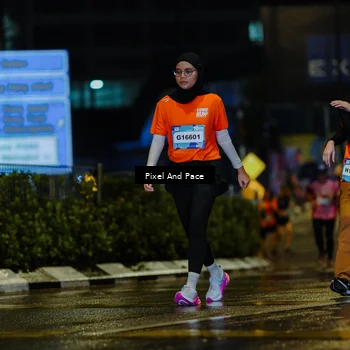 Runner Photo 7799404