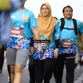 Runner Photo 7799415