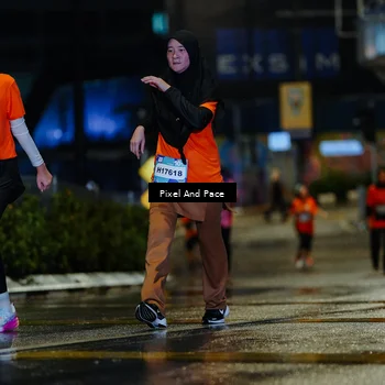 Runner Photo 7799434