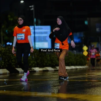 Runner Photo 7799449