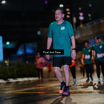 Runner Photo 7799485