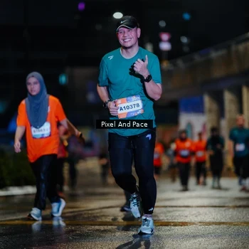 Runner Photo 7799509