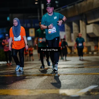 Runner Photo 7799512