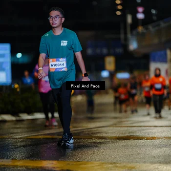 Runner Photo 7799532