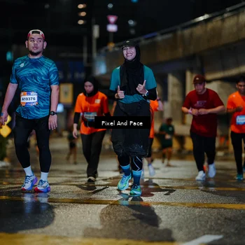 Runner Photo 7799565