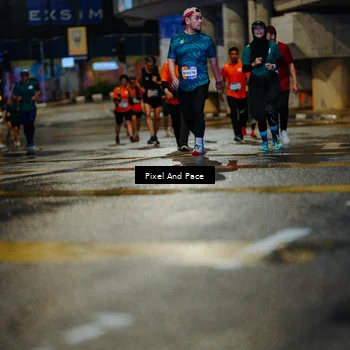 Runner Photo 7799573