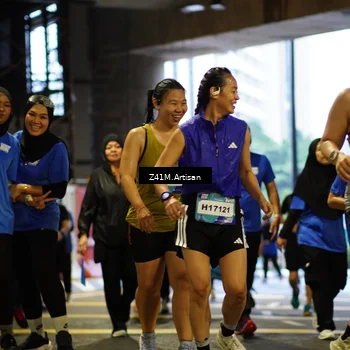Runner Photo 7799621