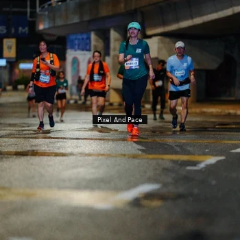 Runner Photo 7799657