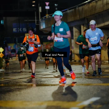 Runner Photo 7799678