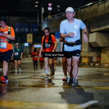 Runner Photo 7799683
