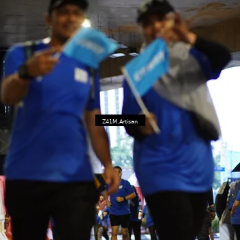 Runner Photo 7799702