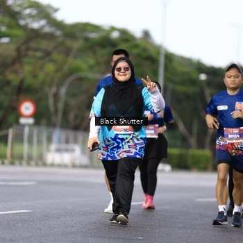 Runner Photo 7799721
