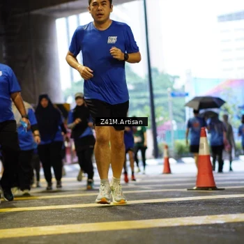 Runner Photo 7799736
