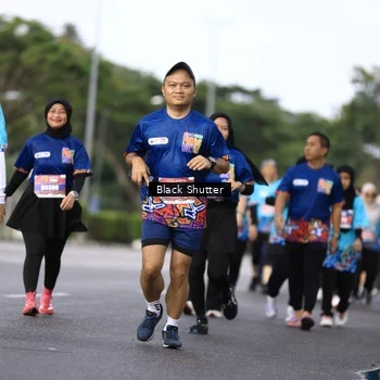 Runner Photo 7799754