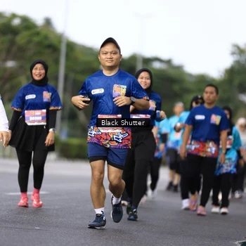 Runner Photo 7799766