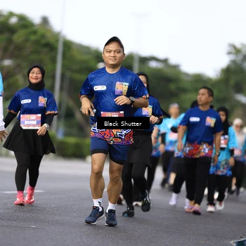 Runner Photo 7799773