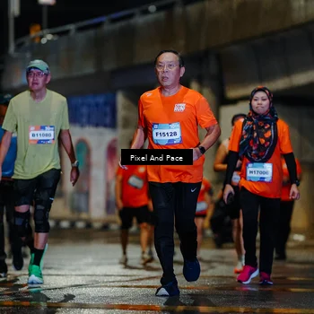 Runner Photo 7799777