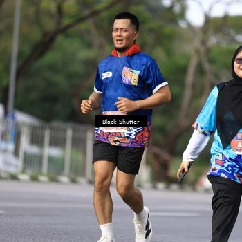 Runner Photo 7799787