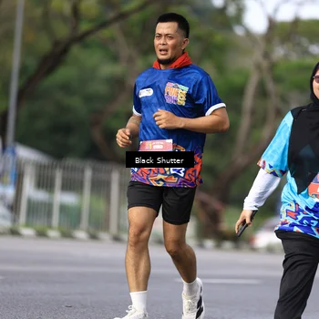 Runner Photo 7799791