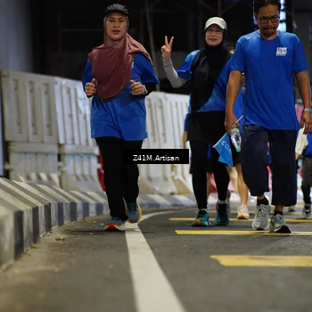 Runner Photo 7799796