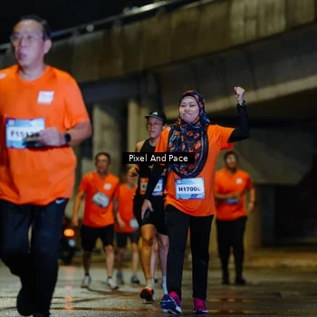 Runner Photo 7799808