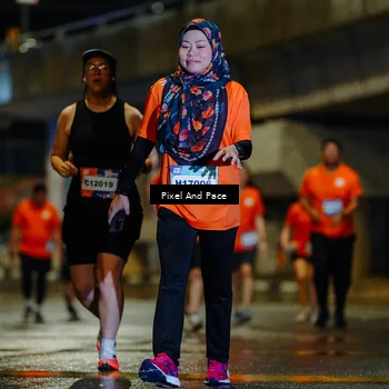 Runner Photo 7799822