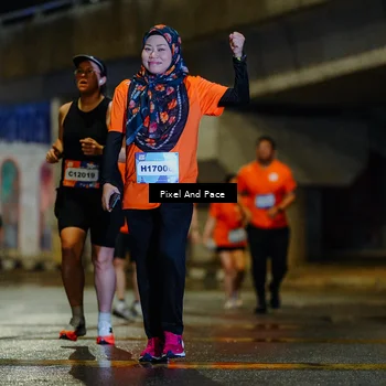 Runner Photo 7799824