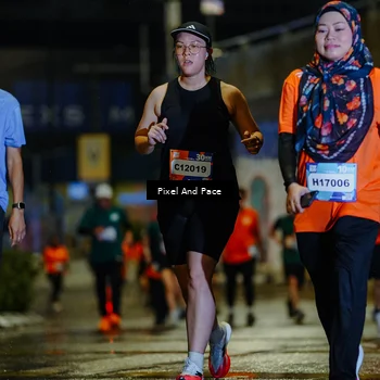 Runner Photo 7799831