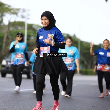 Runner Photo 7799837