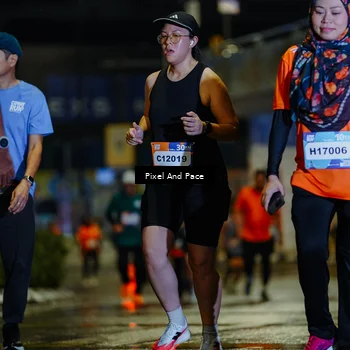 Runner Photo 7799841