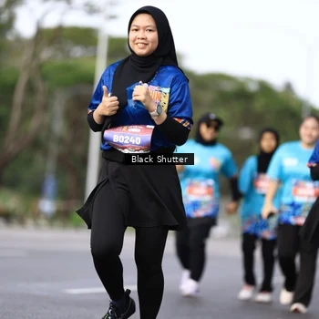 Runner Photo 7799873