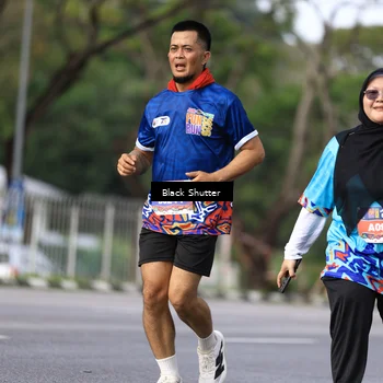 Runner Photo 7799887