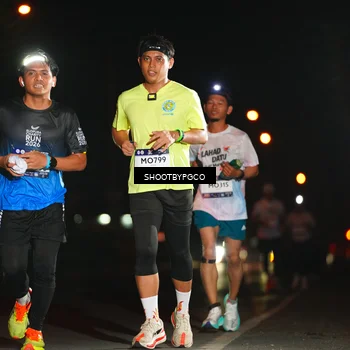 Runner Photo 7799902