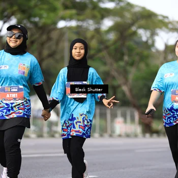 Runner Photo 7799907