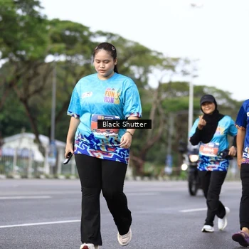 Runner Photo 7799941