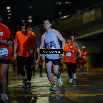 Runner Photo 7799960