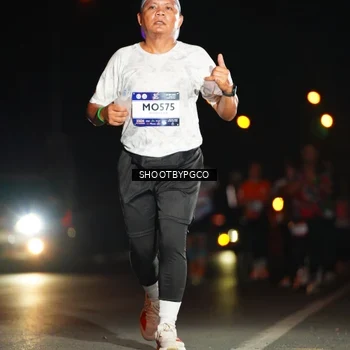 Runner Photo 7799964