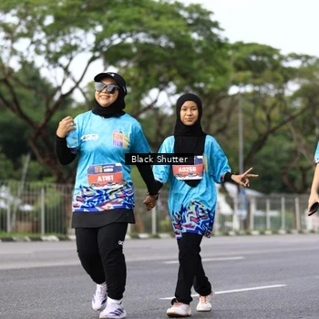 Runner Photo 7799983