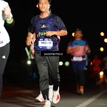 Runner Photo 7800021