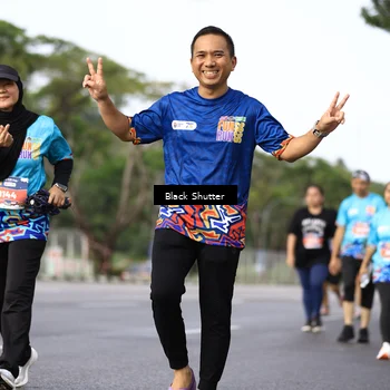 Runner Photo 7800030
