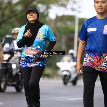Runner Photo 7800040