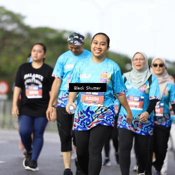 Runner Photo 7800045