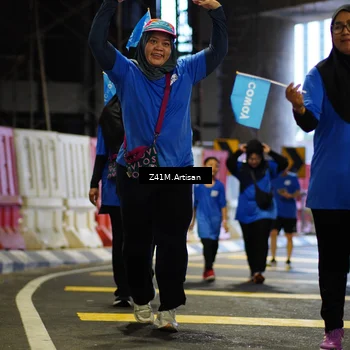 Runner Photo 7800069