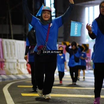 Runner Photo 7800075