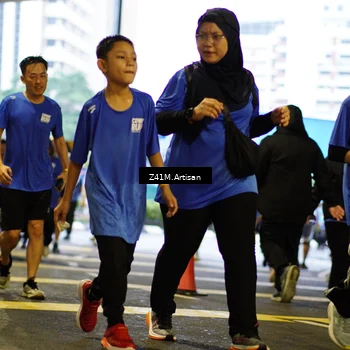 Runner Photo 7800085